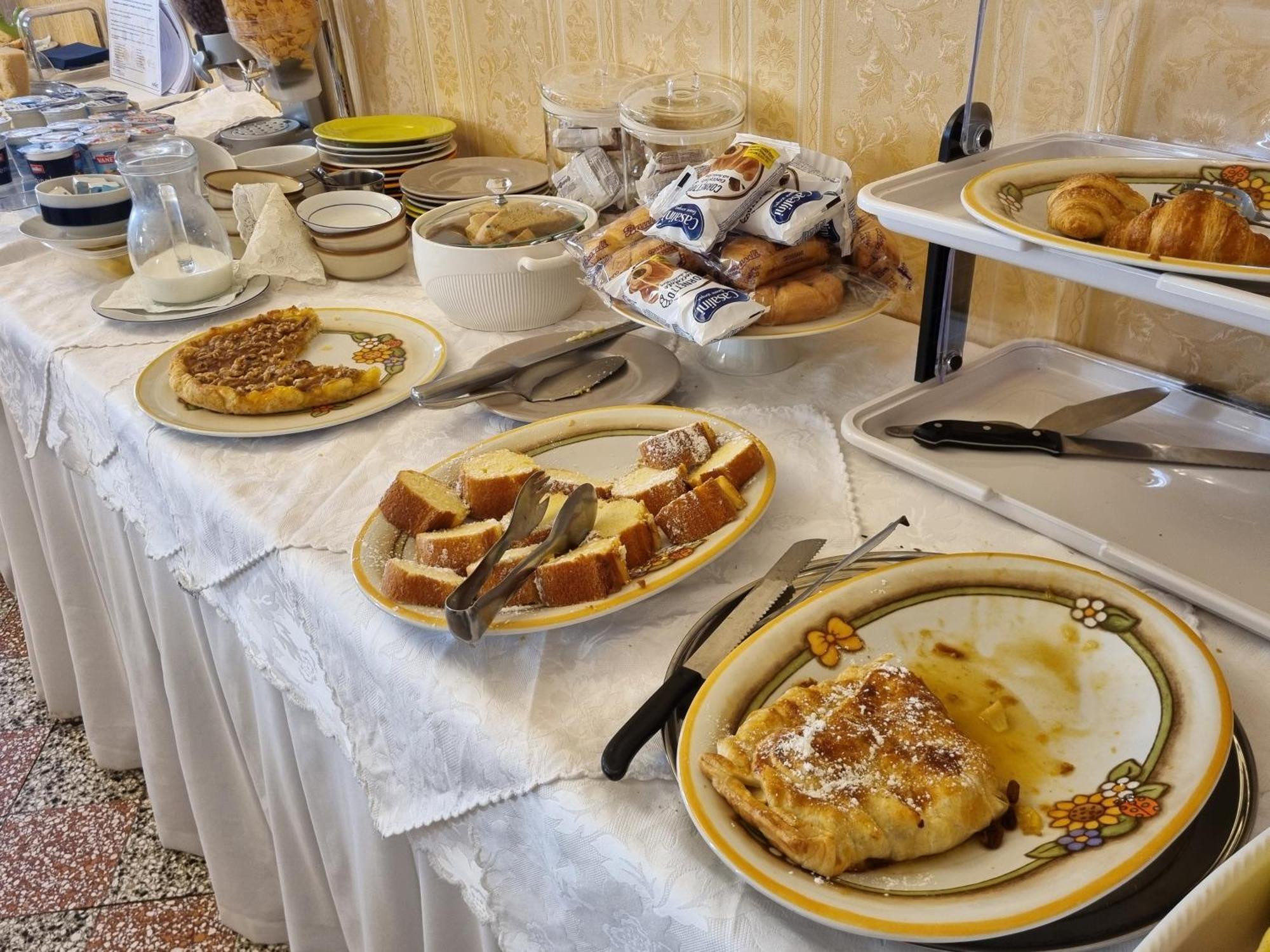 Albergo Il Marzocco - Hotel Dal 1860 Montepulciano Stazione Екстериор снимка