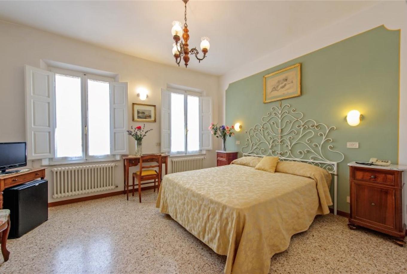Albergo Il Marzocco - Hotel Dal 1860 Montepulciano Stazione Екстериор снимка